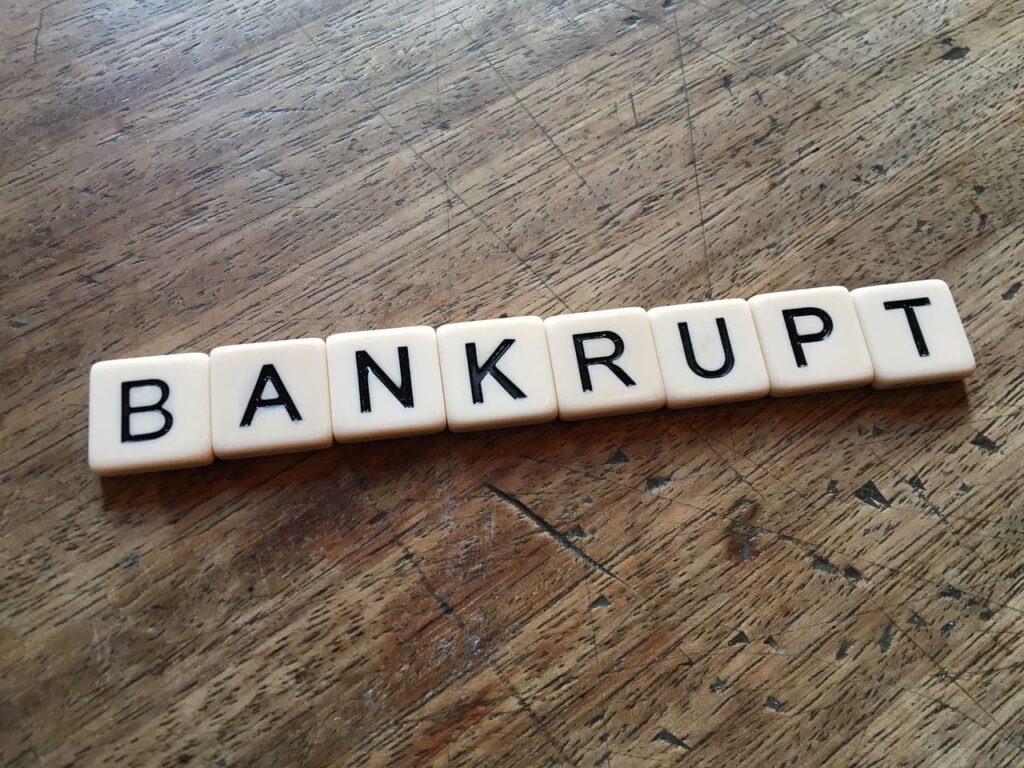 BANKRUPTの文字